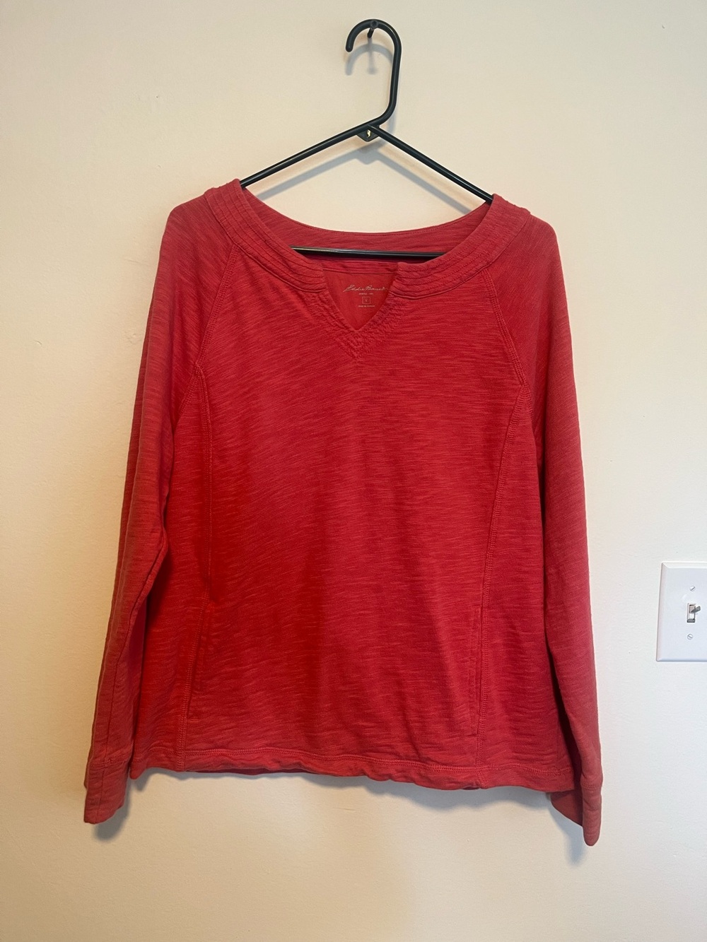 Women's salmon/ coral Pullover Long-Sleeve sweat shirt Top